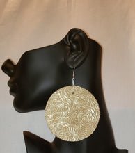Load image into Gallery viewer, Golden Floral Paper Earrings PE103
