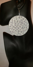 Load image into Gallery viewer, Silvery Leopard Print Earrings #PE106
