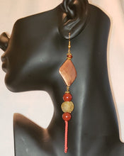 Load image into Gallery viewer, Coppertone and African Beads BE106
