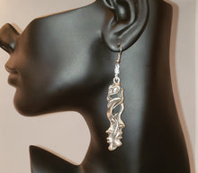 Load image into Gallery viewer, Duality Pewter Face Earrings

